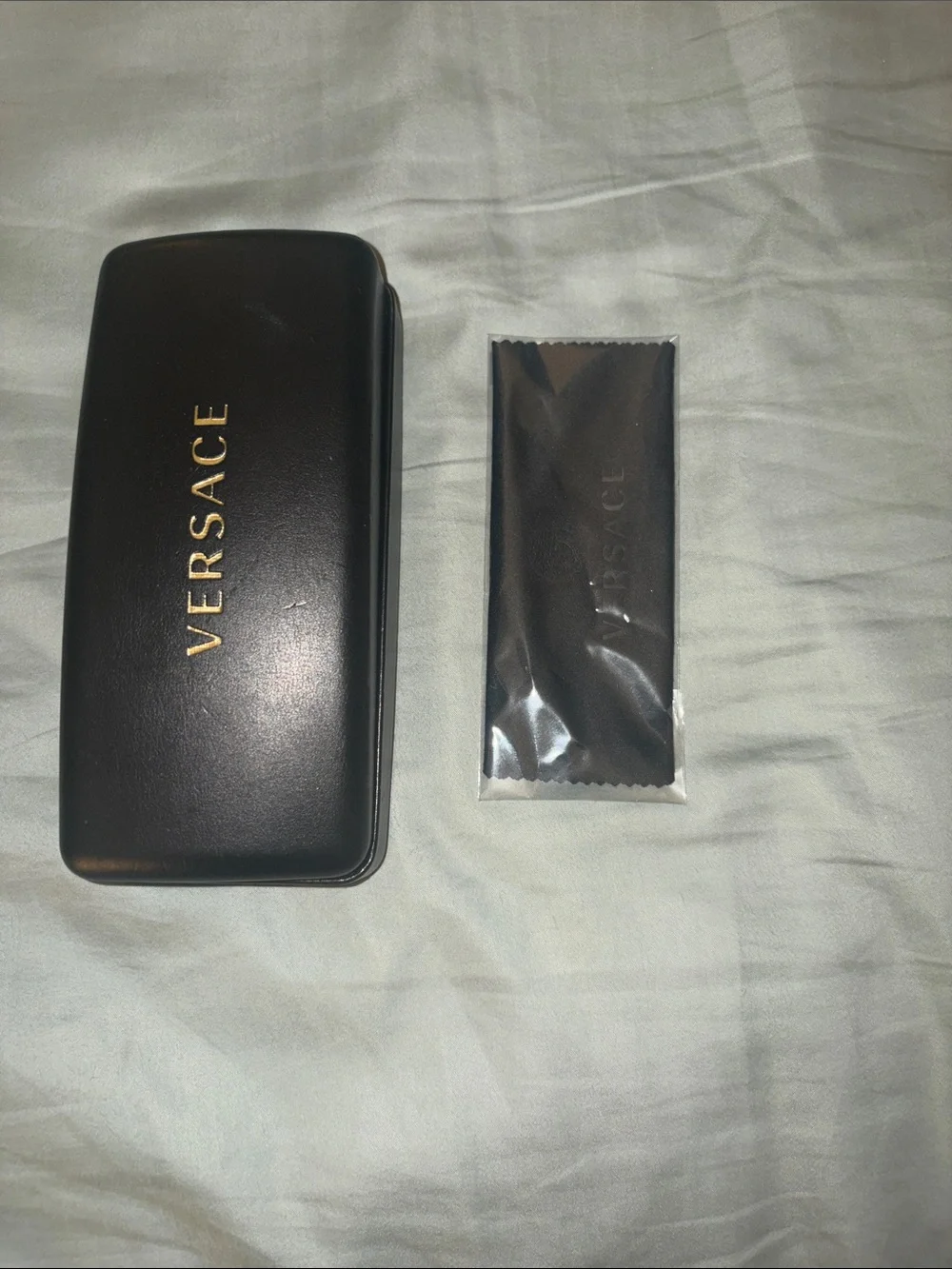 Authentic VERSACE Sunglasses Case & Cleaning Cloth NWT Set